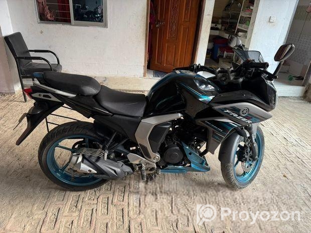 Yamaha Fazer . 2018