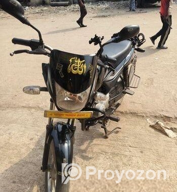 Bajaj Platina 100 . 2019