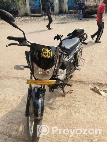 Bajaj Platina 100 . 2019