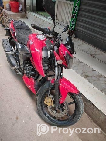 TVS Apache RTR 160 . 2018