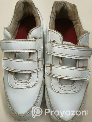 White School Shoe