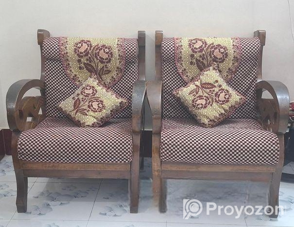 সোফা সেট বিক্রয় চলছে