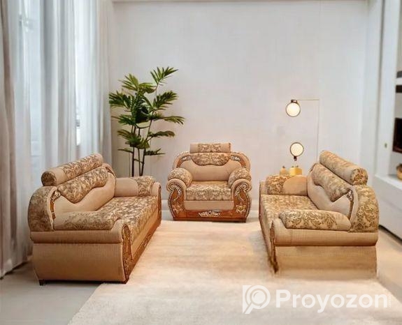 এই সোফা সেট টি বিক্রয় করা হবে।