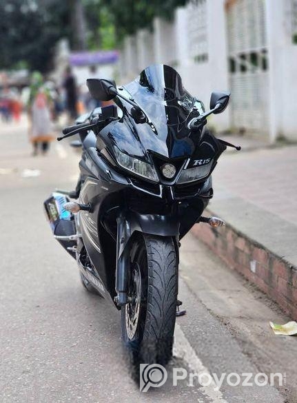Yamaha R15 V3 2022