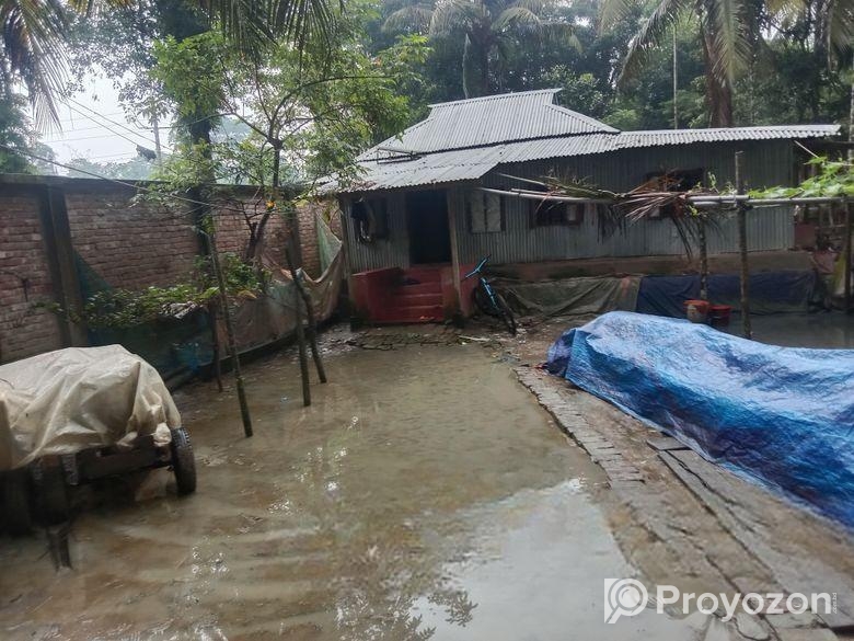 4 কাঠা জমি