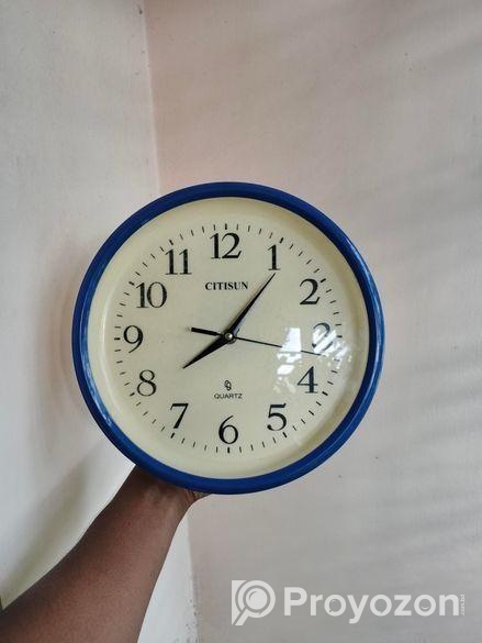 দেয়াল ঘড়ি