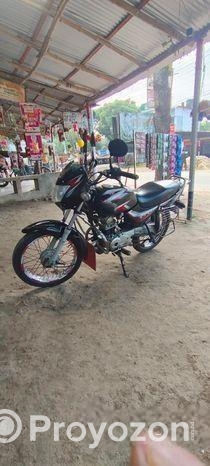Bajaj CT 100 ` 2015
