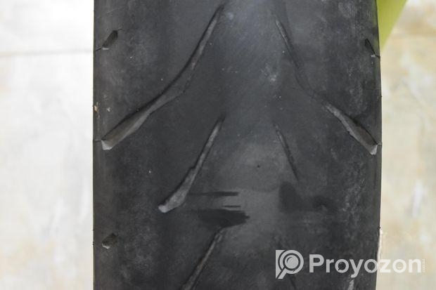 MRF 140/70 R17 REVZ S 66H (ফ্যাব্রিক রেডিয়াল) টিউবলেস টায়ার