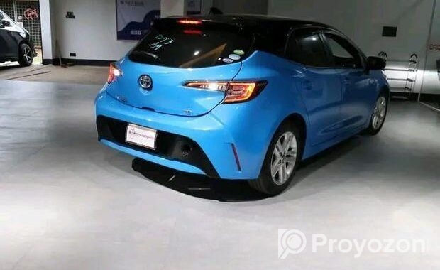 Toyota Corolla . 2020