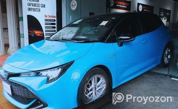 Toyota Corolla . 2020
