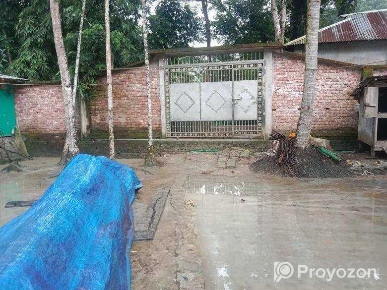 4 কাঠা জমি