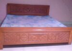 পাকা মেহেগুনি কাঠের খাট