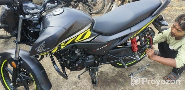 Honda Livo . 2022