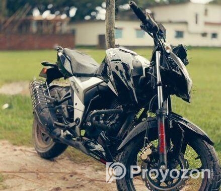 TVS Apache RTR 160 . 2022