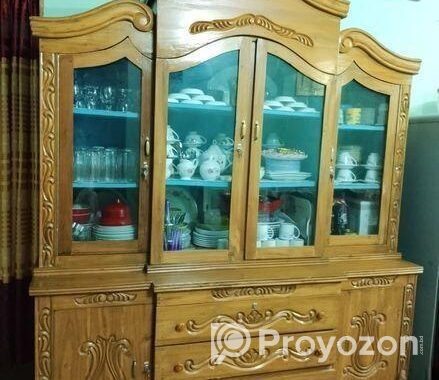 cabinet showcase