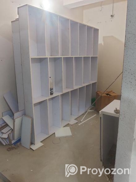 Mobile Shop Wall Cabinet