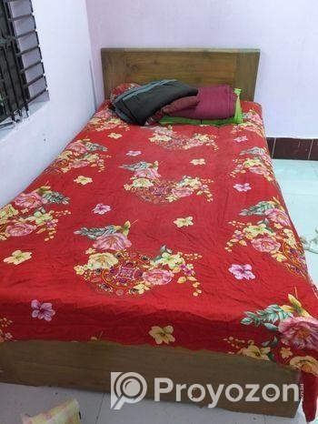 লোহা কাঠের সিঙ্গেল খাট