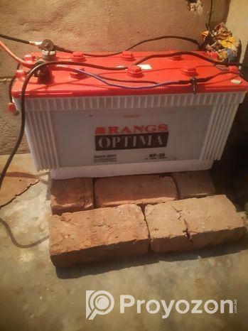 একটি ২০০ এম্পিয়ার আইপিএস ব্যাটারি এবং একটি৮০০ বিয়ে