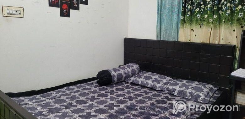 king size 6/7 Malaysian wood Bed