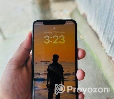 Apple iPhone XS (Used)