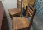 কাঠের চেয়ার