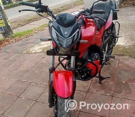 Hero Thriller 160R Refresh 2022