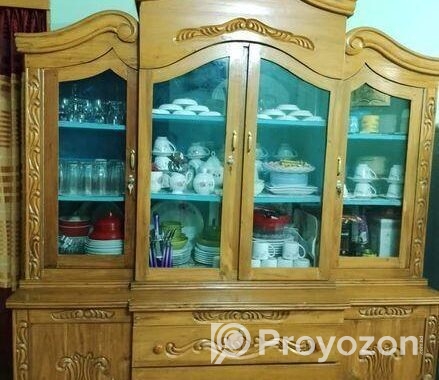 cabinet showcase
