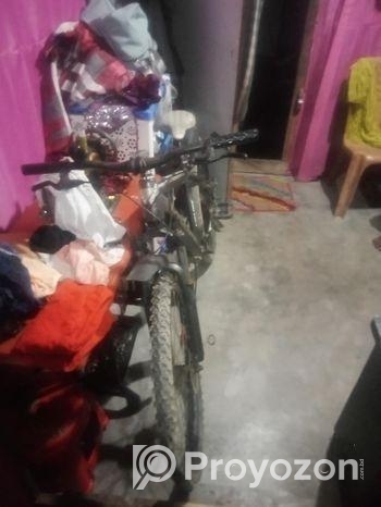 হাইডোলিক চাইকেল