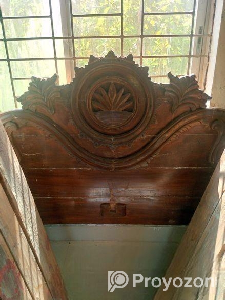 মেহেগুনি কাঠের