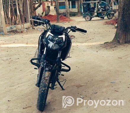 TVS Apache RTR 160 . 2022
