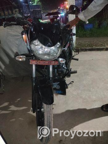 Bajaj Discover 100 . 2018