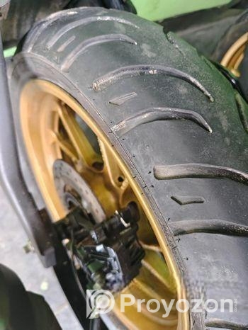 Yamaha Fzs V4 . 2025