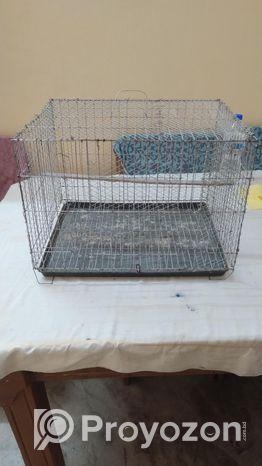 পাখির বড় খাঁচা