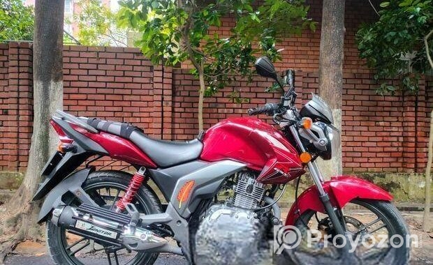 Suzuki GSX 125 2024