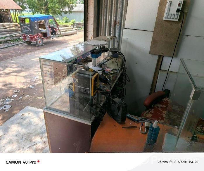 দোকান মালামাল বিক্রি করা হবে