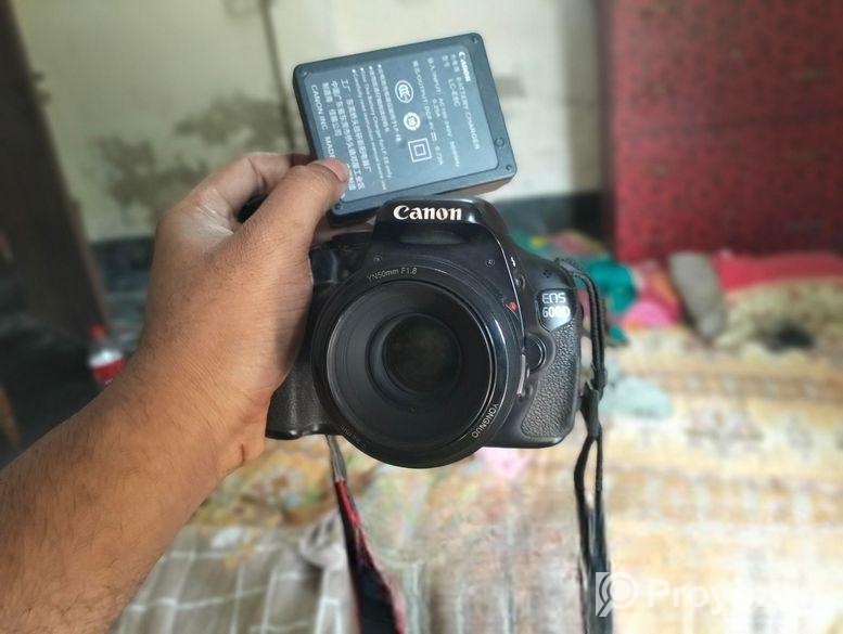 Canon 600D +50mm prime lens+ 64GB Memory
