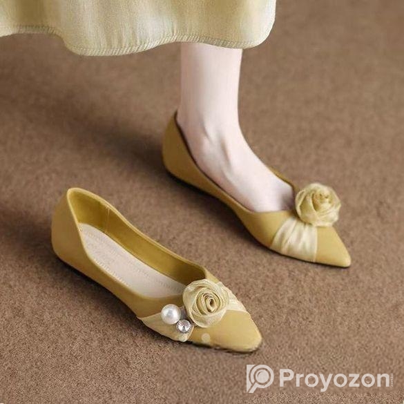 কম দামে অরিজিনাল জুতা হিল