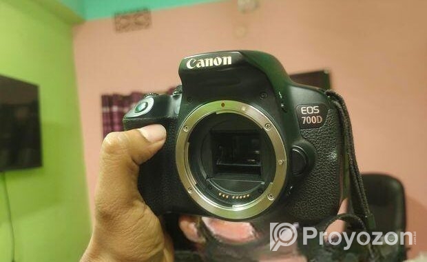 Canon 700 D Zoom 55-250 stm