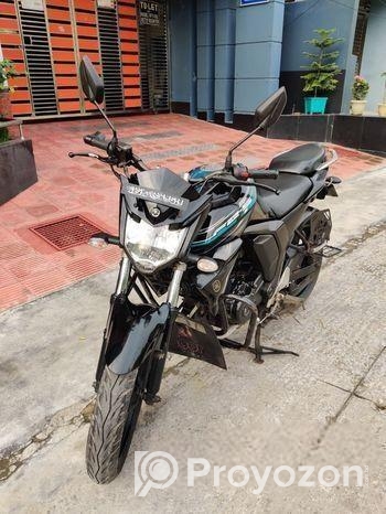 Yamaha FZS V2-SD 2017