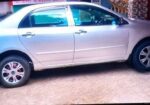 Toyota Corolla . 2003