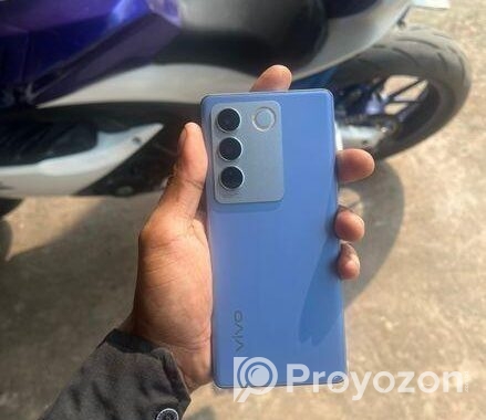 Vivo V27 8/128 (Used)