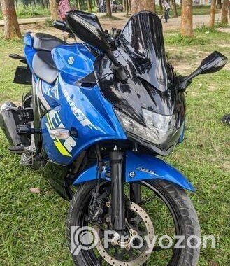 Suzuki Gixxer SF . 2021