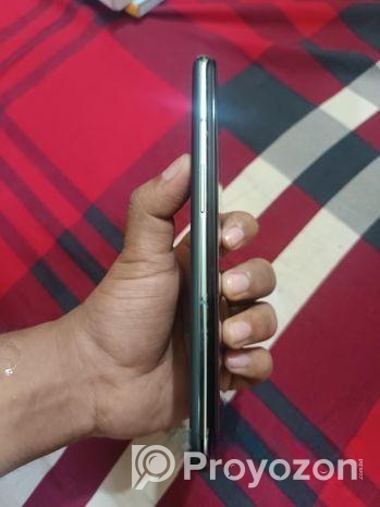 OnePlus 10 Pro . (Used)