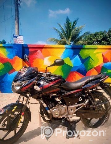 Bajaj Pulsar 150 2017