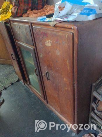 ওয়ারড্রব,