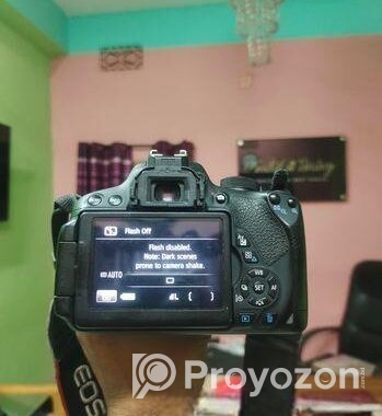 Canon 700 D Zoom 55-250 stm