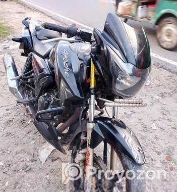 TVS APACHE RTR 150 2016