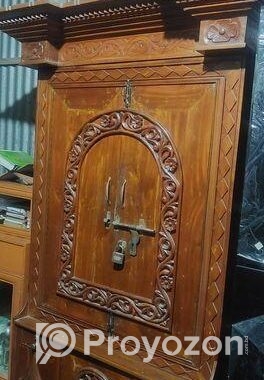 আলমারী বিক্রি হবে