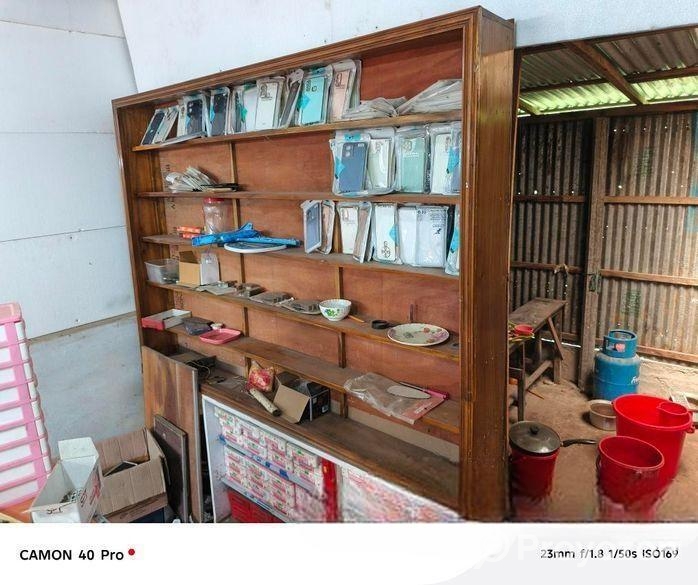 দোকান মালামাল বিক্রি করা হবে