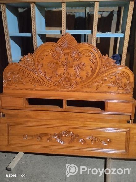 মেহগুনি কাঠের খাট